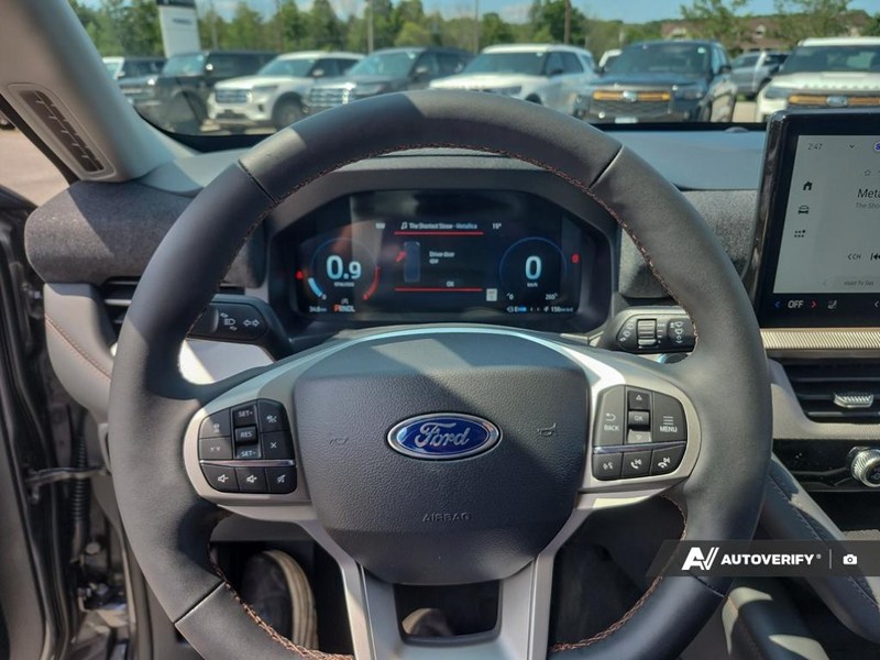 2026 Ford Explorer Active W/200A Pkg 4WD