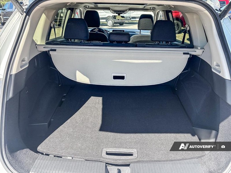 2024 Nissan Rogue AWD SV Moonroof