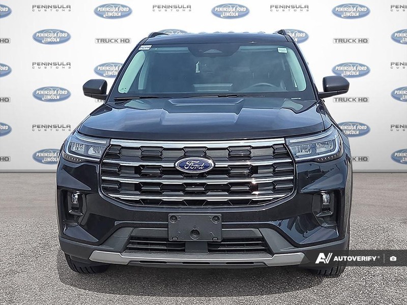 2026 Ford Explorer Active W/200A Pkg 4WD