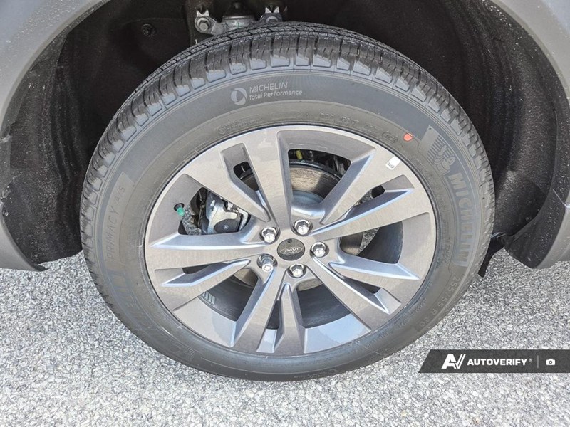 2026 Ford Explorer Active W/200A Pkg 4WD