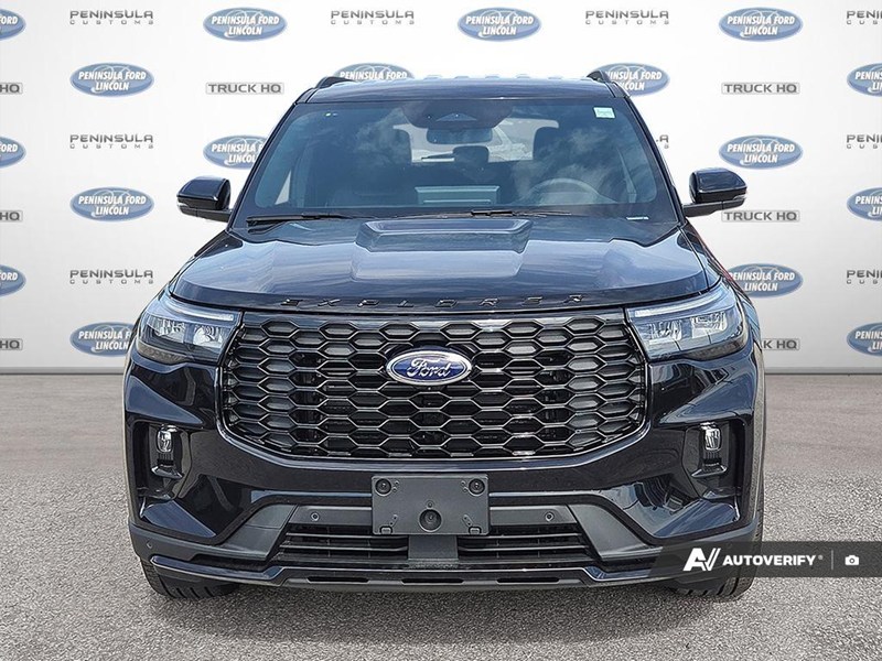 2026 Ford Explorer St-Line 4WD