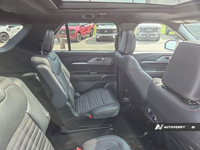 2026 Ford Explorer St-Line 4WD