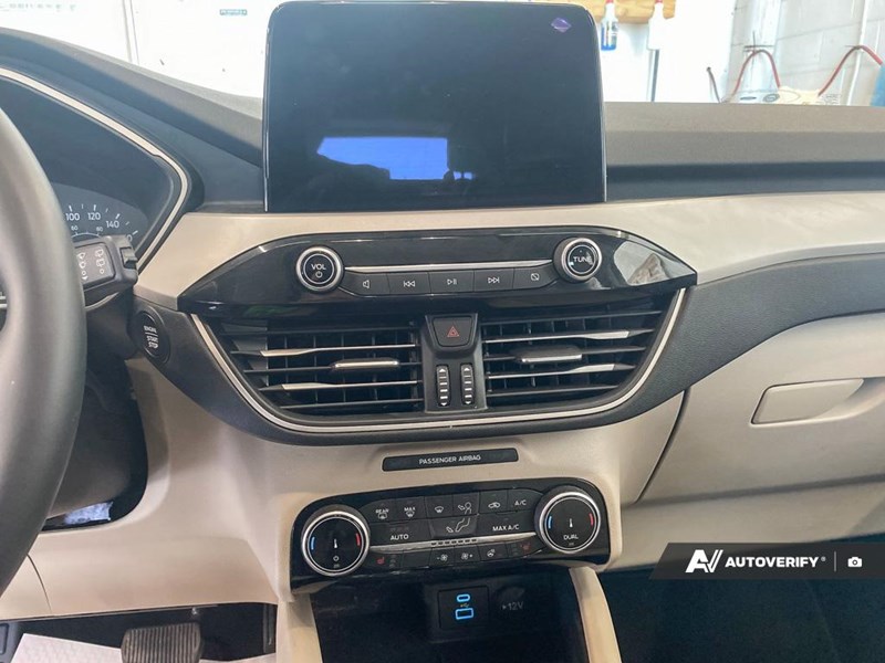 2022 Ford Escape Sel AWD