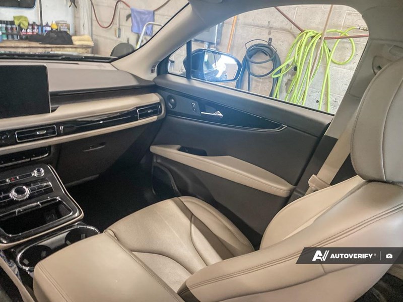 2022 Lincoln Nautilus Reserve AWD