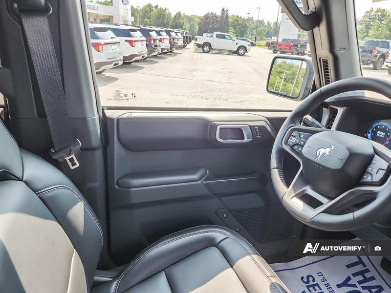2026 Ford Bronco Outer Banks 4 Door 4X4