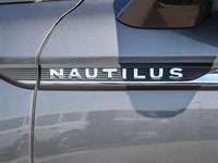 2022 Lincoln Nautilus Reserve AWD