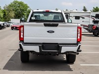 2026 Ford F-250 XL 4WD Reg Cab 8' Box