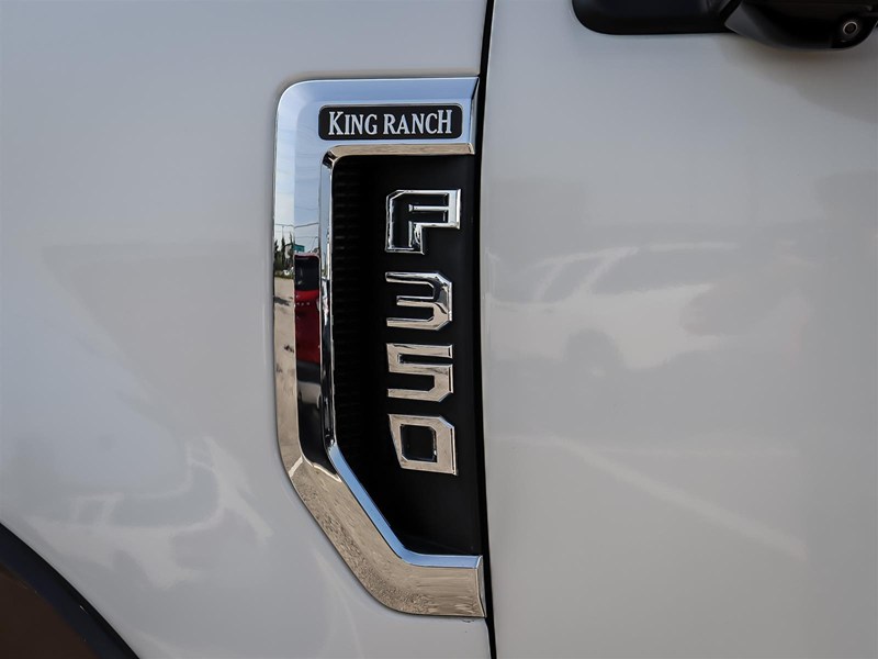 2022 Ford Super Duty F-350 Srw King Ranch 4WD Crew Cab 6.75' Box