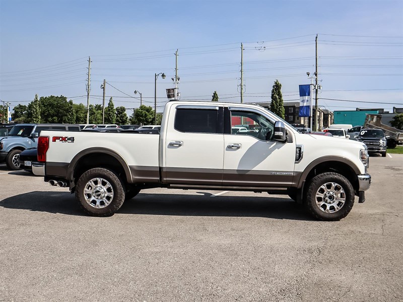 2022 Ford Super Duty F-350 Srw King Ranch 4WD Crew Cab 6.75' Box