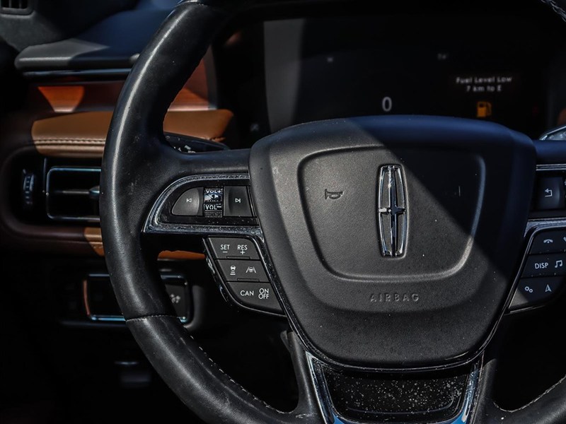 2022 Lincoln Nautilus Reserve AWD