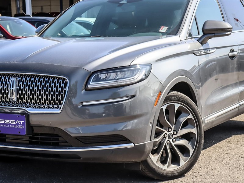 2022 Lincoln Nautilus Reserve AWD