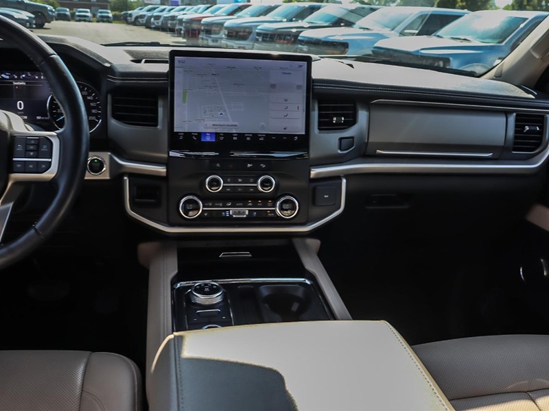 2023 Ford Expedition XLT 4X4