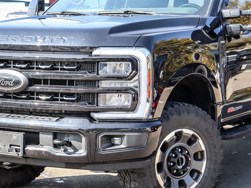 2024 Ford Super Duty F-350 Srw Lariat 4WD Crew Cab 6.75' Box