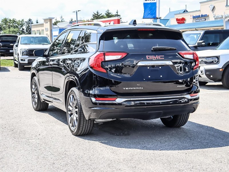 2024 Gmc Terrain AWD 4Dr Denali