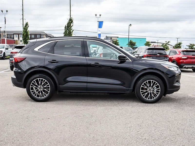 2025 Ford Escape PHEV FWD