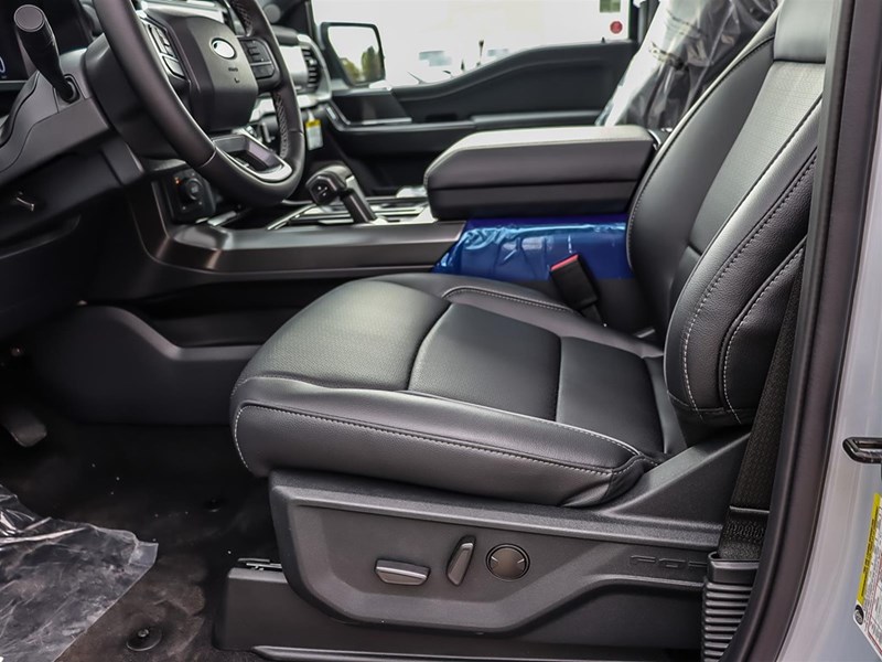 2025 FORD F-150 LARIAT 4WD SUPERCREW 5.5' BOX