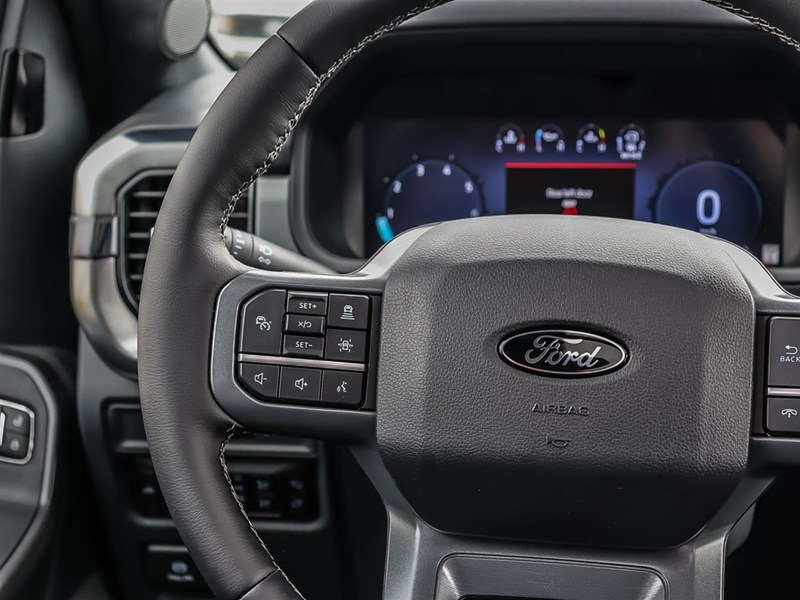 2025 FORD F-150 LARIAT 4WD SUPERCREW 5.5' BOX