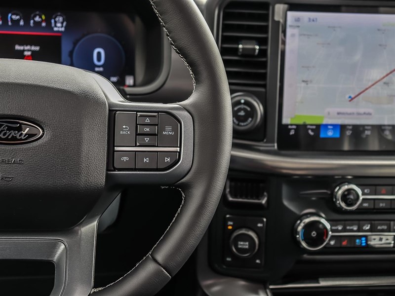 2025 FORD F-150 LARIAT 4WD SUPERCREW 5.5' BOX