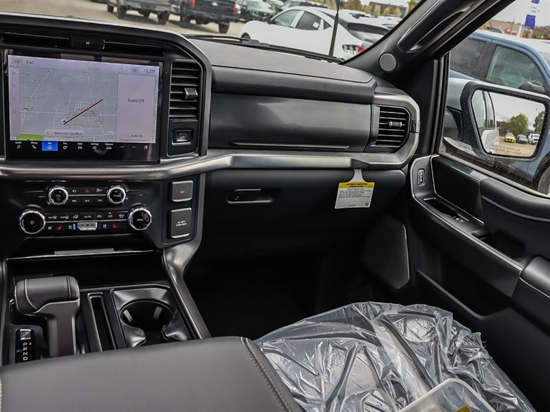 2025 FORD F-150 LARIAT 4WD SUPERCREW 5.5' BOX