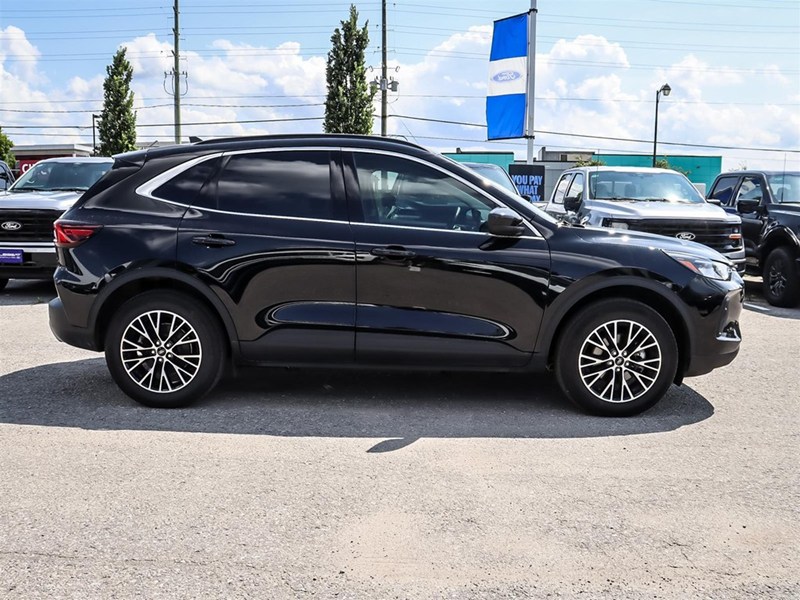2026 Ford Escape PHEV FWD