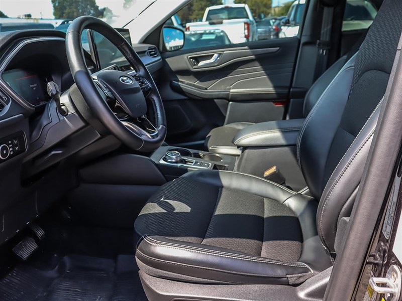 2026 Ford Escape PHEV FWD
