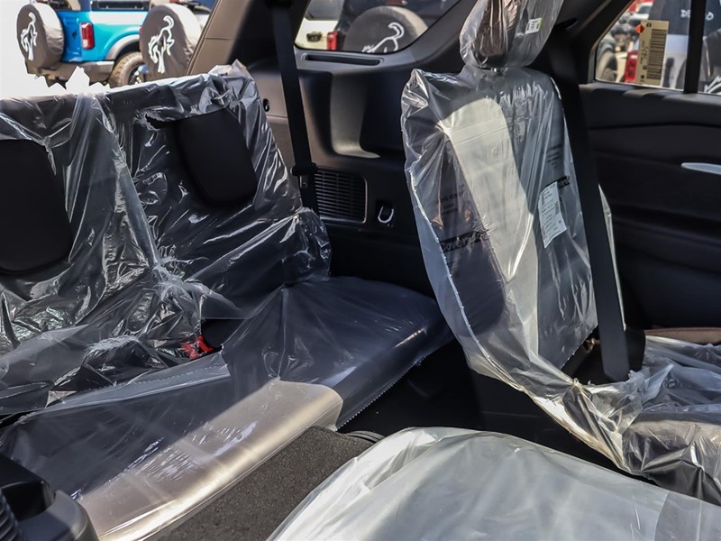 2026 Ford Explorer Platinum 4WD