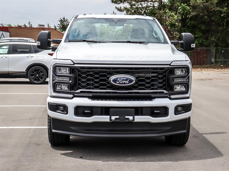2026 Ford F-250 XL 4WD Reg Cab 8' Box