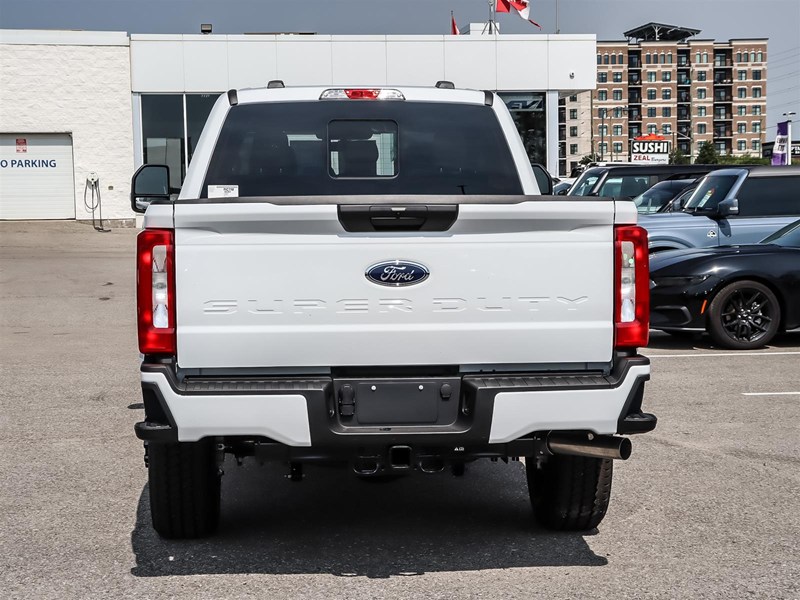 2026 Ford Super Duty F-350 Srw XL 4WD Crew Cab 6.75' Box