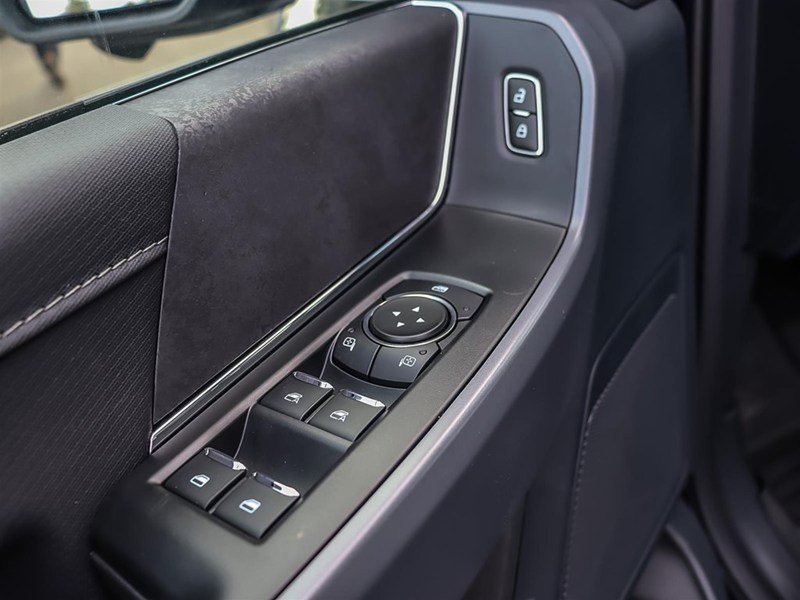 2025 Ford F-150 XLT 4WD Supercrew 5.5' Box