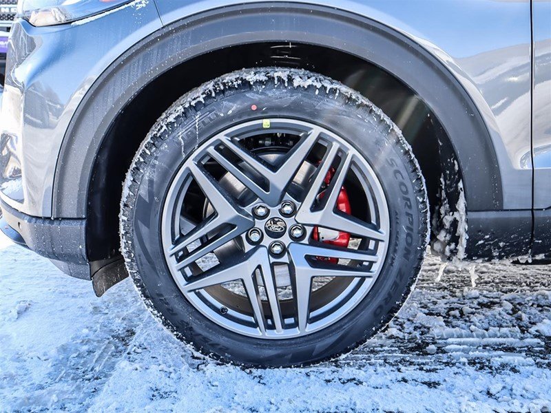 2026 Ford Explorer ST 4WD