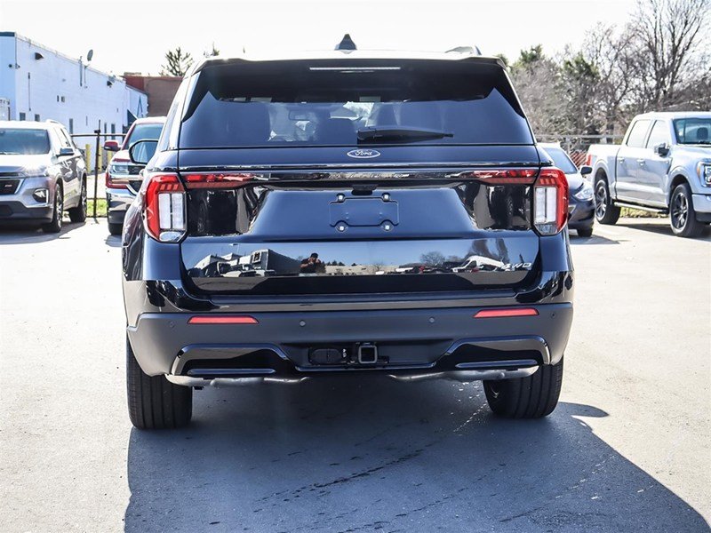 2026 Ford Explorer St-Line 4WD