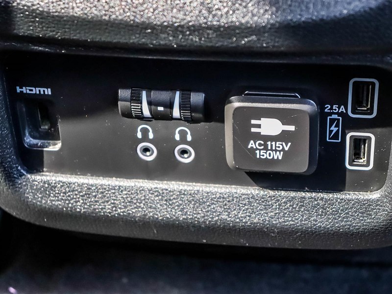 2021 Honda Pilot Touring 7-Passenger AWD