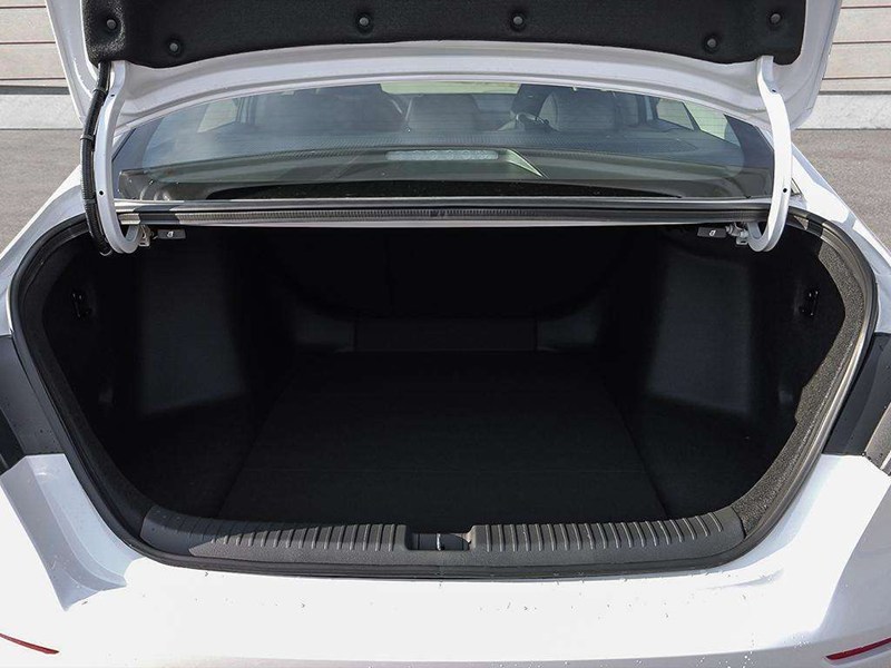 2026 Honda Accord Sedan SE CVT