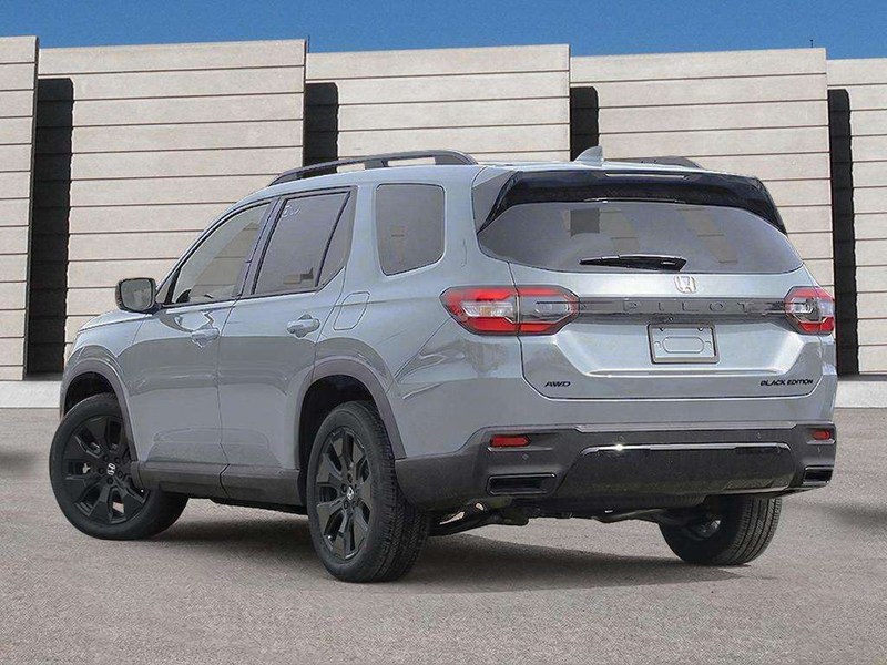 2026 Honda Pilot Black Edition AWD
