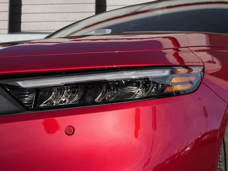 2026 Honda Accord Hybrid Touring Ecvt