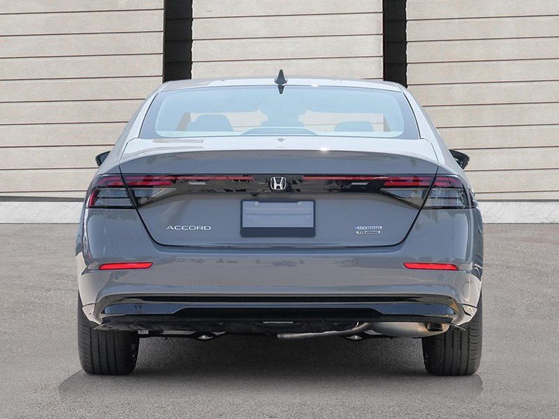 2026 Honda Accord Hybrid Touring Ecvt