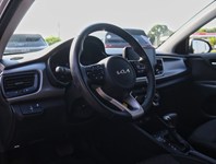 2023 Kia Rio 5-Door Lx+ Ivt