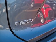 2024 Kia Niro Plug-In Hybrid 1000Km/Tank/Best In Class Cargo/Off-Lease