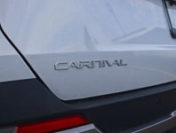 2025 Kia Carnival Hev 1000 Km/Tank/Best In Class 3 Row/Bought Here
