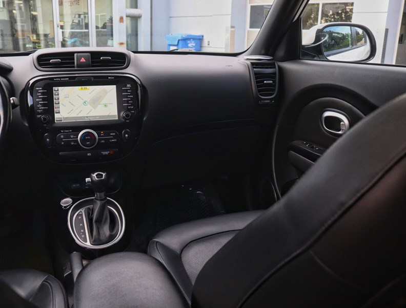2015 Kia Soul Sx Lucury/Navi/Pano/Tons Of Service