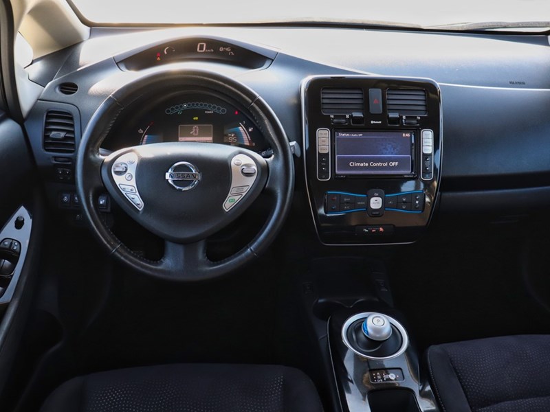 2015 Nissan LEAF SV | Push Button Start | Fast Charging | Bluetooth
