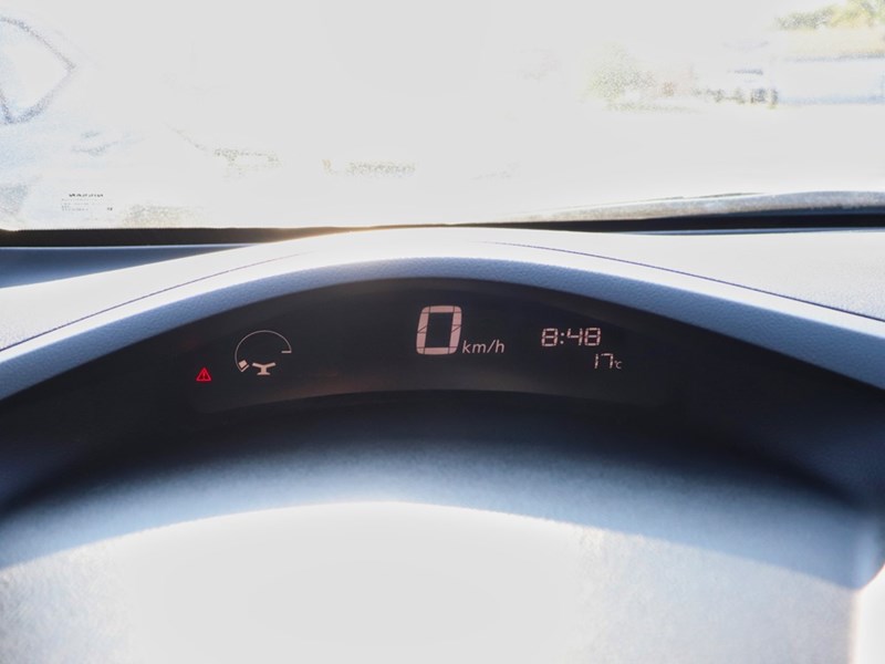 2015 Nissan LEAF SV | Push Button Start | Fast Charging | Bluetooth
