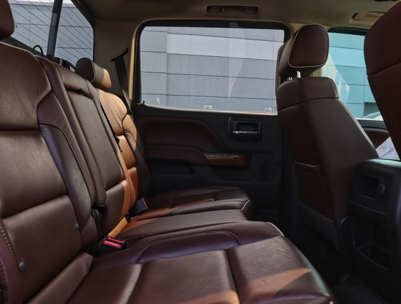 2017 Chevrolet Silverado 1500 High Country 5.3L-Pending Sold