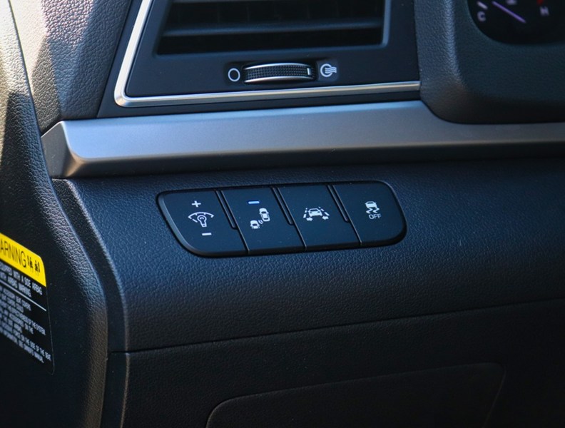 2018 Hyundai Elantra Gls Auto