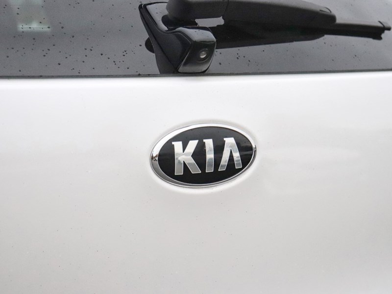 2018 Kia Niro EX Hybrid | Heated Seats | Carplay | Android Auto