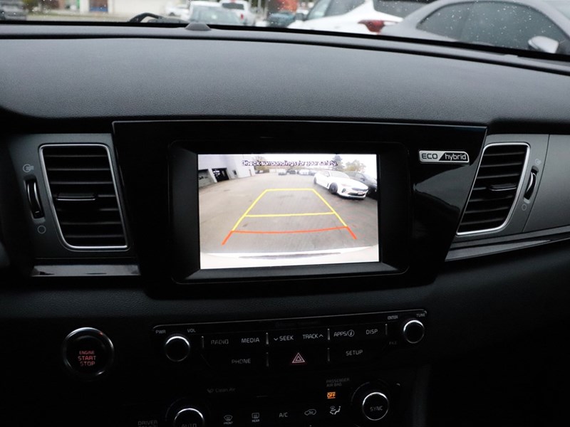 2018 Kia Niro EX Hybrid | Heated Seats | Carplay | Android Auto