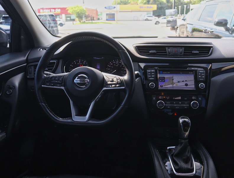 2018 Nissan Qashqai Qashqai Sl/Leather/Roof/1 Owner/No Accidents