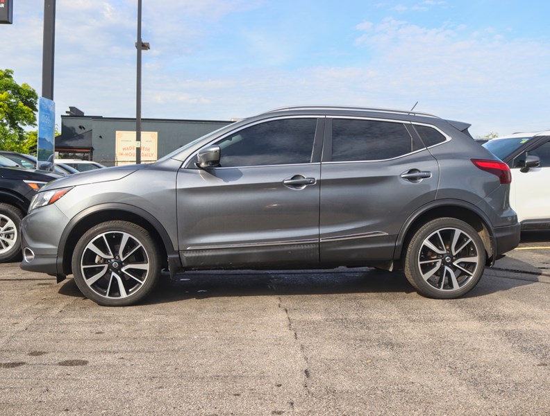 2018 Nissan Qashqai Qashqai Sl/Leather/Roof/1 Owner/No Accidents