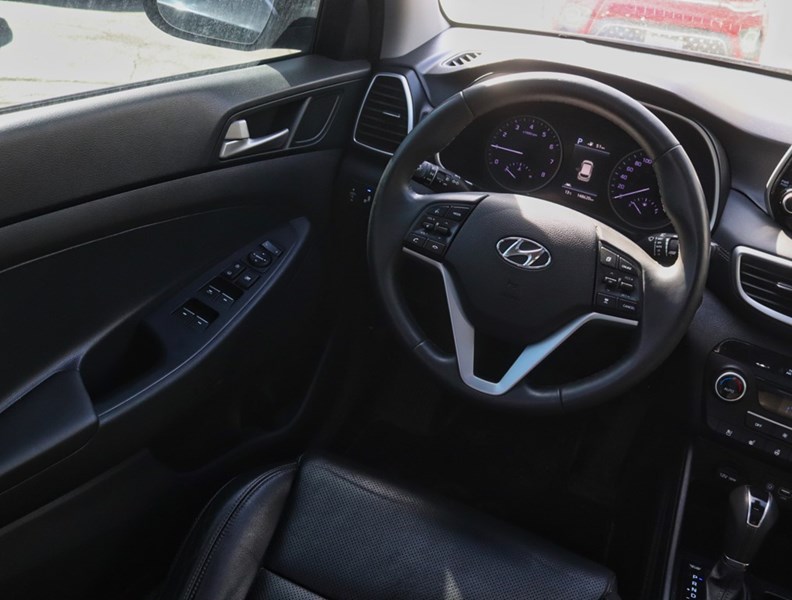 2020 Hyundai Tucson Ultimate Awd/Pano Roof/Leather/Lift Gate/One Owner