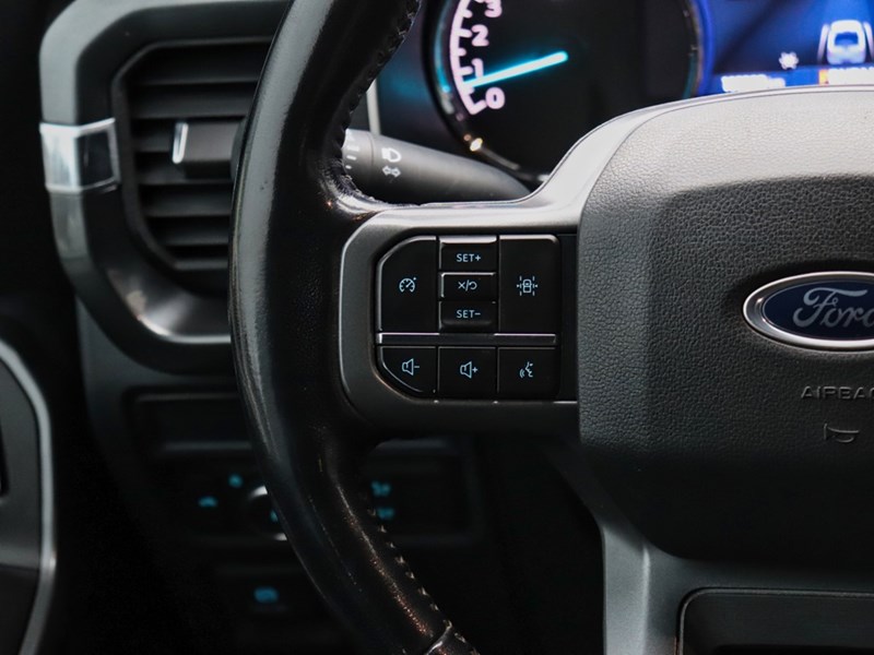 2022 Ford F-150 XLT | 4X4 | Spray In Liner | Carplay | Fordpass